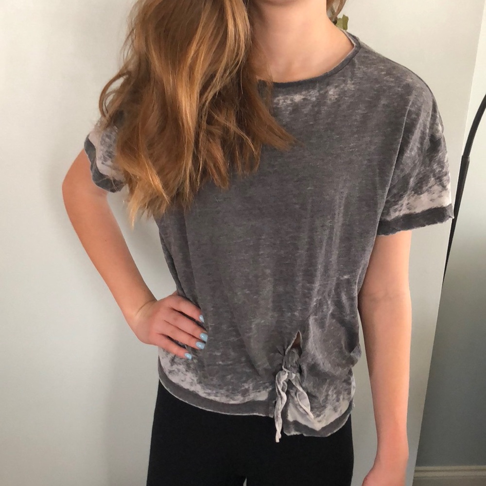 Zara girls gray distressed T-shirt with knot